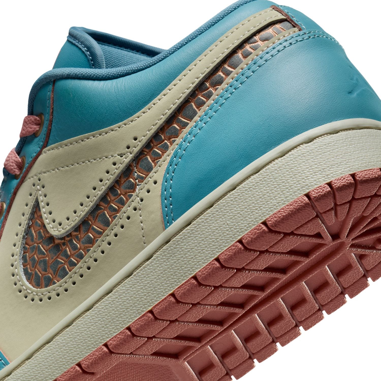 Air Jordan 1 Low (IM8120-464) "Somos Eternos"