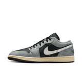 Air Jordan 1 Low SE (HQ2010-012)