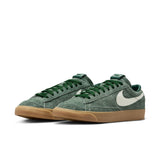 Nike Blazer Low x Book "Chevy" (HV2197-300)