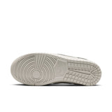 Air Jordan Women's Skyline Low (IQ6586-101)