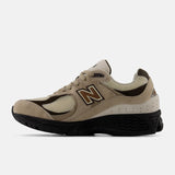 New Balance 2002R (M2002RZR)