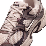 Nike Women's V5 RNR SE (IO0464-600)