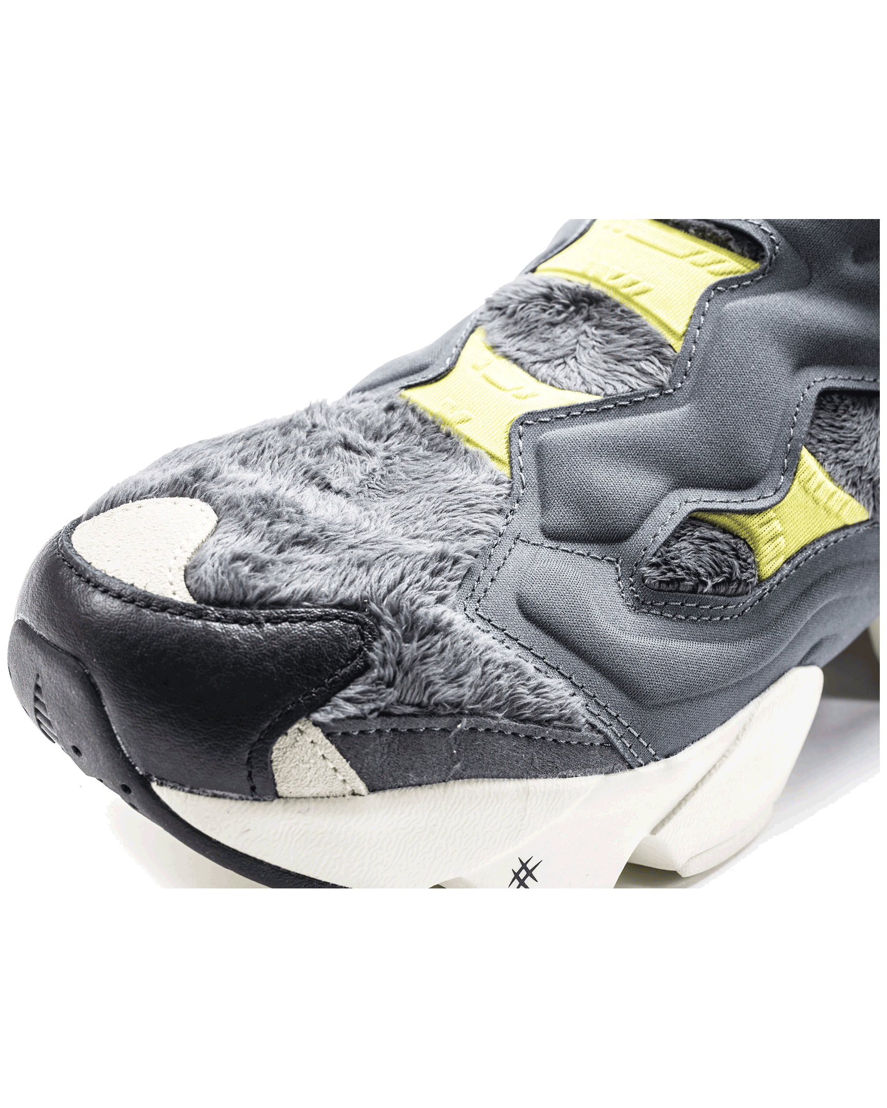 Footwear Tom And Jerry Pump Fury Reebok Shoes Reebok Tom And Jerry