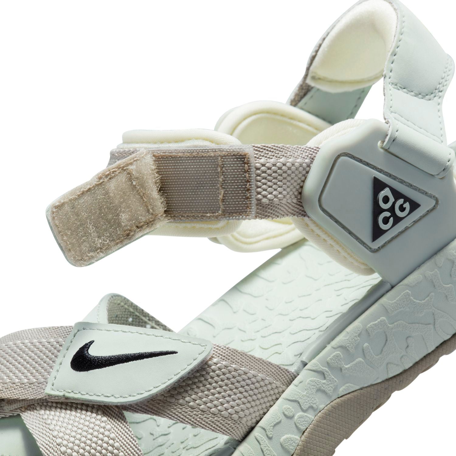 Nike ACG Air Deschutz Sandal (DC9093-200)
