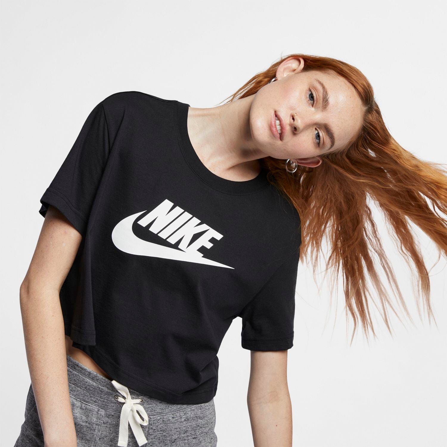 Women's Cropped Tops & T-Shirts. Nike ZA