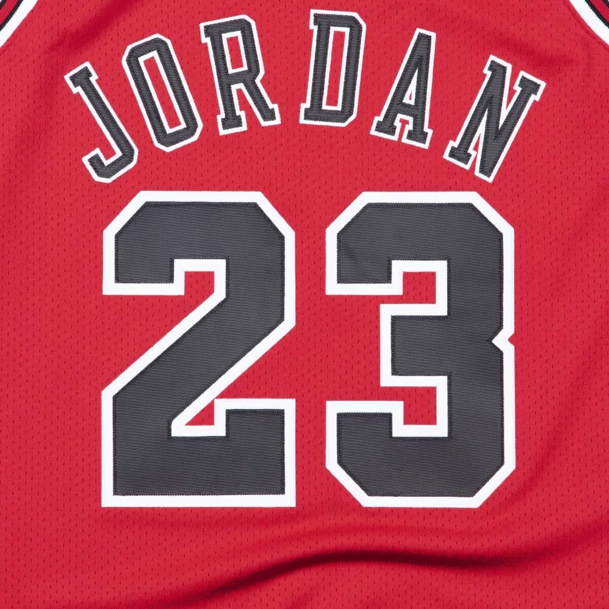 Mitchell & Ness Authentic Jersey Chicago Bulls Road Finals 1997-98 Michael  Jordan — MAJOR
