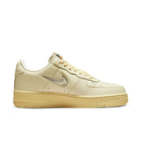 Nike Womens Air Force 1 '07 LX (DO9456-100)