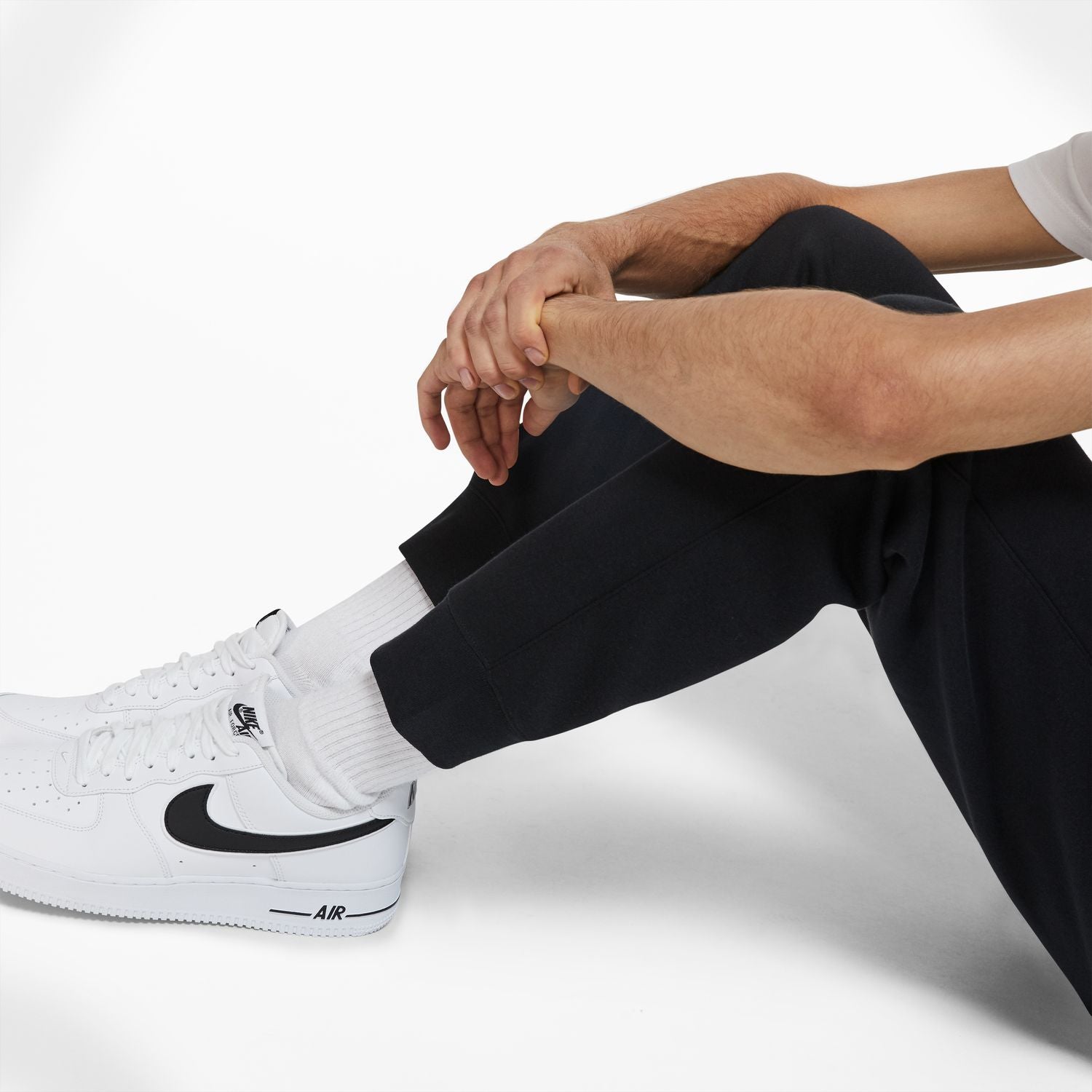 Nike Sportswear Club Fleece Jogger Pants (BV2671-010)